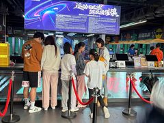 -极限PLAY运动娱乐新世界·团建派对表演休闲馆·室内高空游乐园
