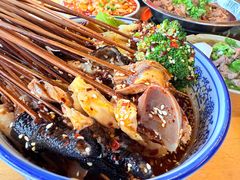 -大众跷脚牛肉馆·非遗传承单位(峨眉山店)