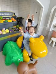 -BabyMonster小怪兽亲子派对·餐厅乐园(金月湾店)