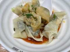 红油荠菜馄饨-弄堂咪道-饭香·面香·馄饨香(钦州北路田尚坊店)