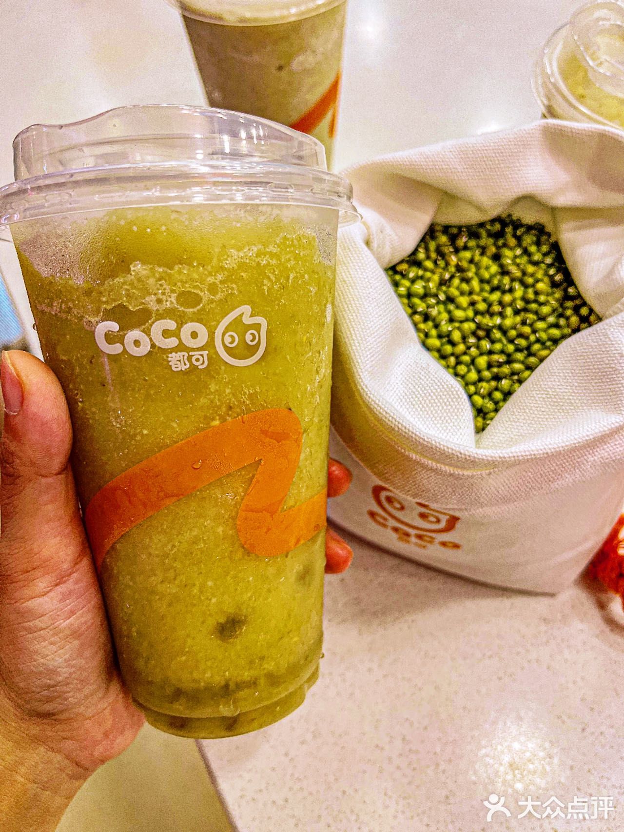 COCO太会了[糖果]一波回忆杀新品袭来[礼花]