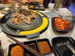 -三国惹火烤肉·中日韩烤肉集合店(百草路店)