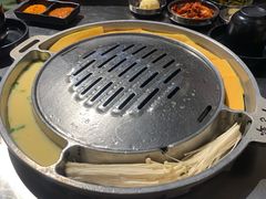 -哈哈碳都·牛肋条无限自助烤肉(台江万达店)