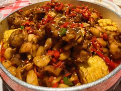 -辣小鲜·南昌大排档(船山路店)