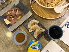 -香港ELEMENTS圆方
