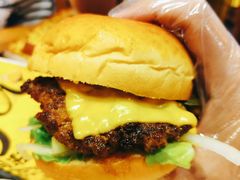 乌玛米招牌堡-UMAMI乌玛米披萨·汉堡·清真Halal(红岭北店)