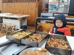 -老东镇啤酒屋海鲜加工·蒸汽海鲜·海鲜烧烤(台东店)