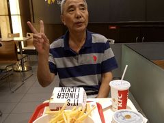 -泡泡玛特POPMART(上海环球港店)