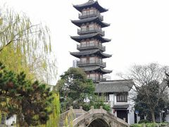 -汇龙潭