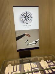 -周生生Chow Sang Sang(又一城店)