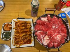 小木屋烤肉-小木屋米酒店总店