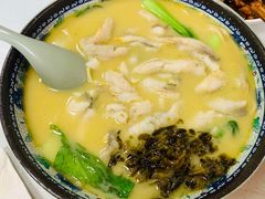 -明呈黄鱼面馆(斜土路店)