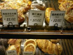 -红跑车蛋糕世界(清江路店)