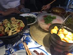 -川流不息·地道川菜·小龙虾(新松江路店)