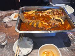 -老街烧烤大排档·地道湖北菜·龙虾馆(汉口火车站店)