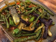 豇豆烧茄子-郑件洋芋饭庄