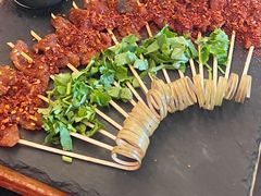 -何师烧烤Pro ·江湖川菜·小龙虾·精酿(太古里旗舰店)