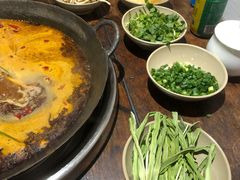 -四小区火锅·巷子里的重庆火锅(花照壁店)