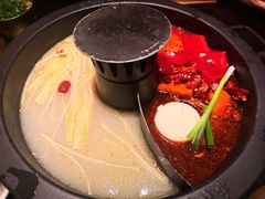 -晓宇重庆火锅(西安荟聚店)