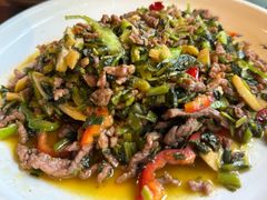 雪菜牛肉丝-食光慢宴·安吉土菜馆