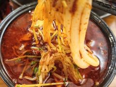 -丽虹云南过桥米线(兴工街店)