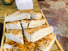 饽饽饼-王明古法砂锅居(开化寺店)