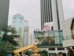 -中航城君尚购物中心