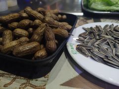 -沪上名羊天下•烤羊腿•东北烧烤•小龙虾(浦东直营总店)