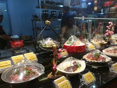 -万重锦·人文川菜馆(骡马市店)