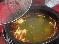 -花苑美食横琴生蚝火锅(拱北粤华路店)