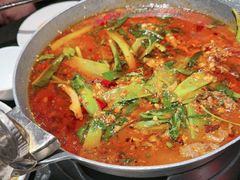 -万重锦·人文川菜馆(骡马市店)