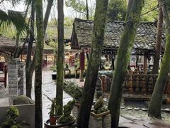 -土砂锅生态山庄·非遗砂锅雅鱼
