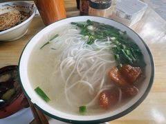 -德致祥云南过桥米线(云天小苑店)