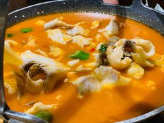 -老滇山寨•云南特色菜•地方菜•民族风情歌舞表演(金碧店)