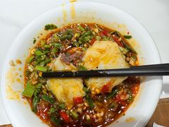 -乡土特色.冷锅鱼.牦牛肉汤锅