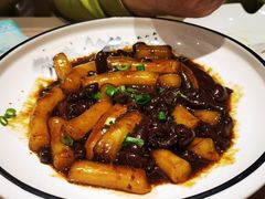 红蘑烩红薯粉-六泰居·尔滨地标·东北菜(泰山路店)