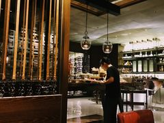 -恰餐厅及酒吧 CHAR Bar & Grill (北京丽都皇冠假日店)