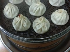 -清真老铁家灌汤包