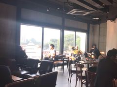 靠窗位-星巴克臻选(重庆大融城店)