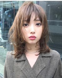 -AYO SALON
