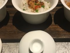 -穹六人间 people 6(岳阳路店)