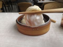 -珊珊小笼馆(仙霞路店)