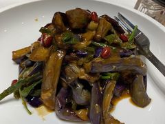 挨揍茄子-鹊华居·地道鲁菜·海鲜·融合味(大明湖店)