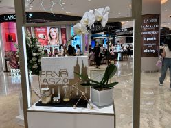 -奥伦纳素Erno Laszlo