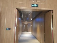 -广州周大福金融中心