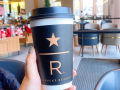 -星巴克(上海虹桥新天地二店)