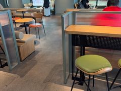-星巴克臻选(青岛麦凯乐分店)