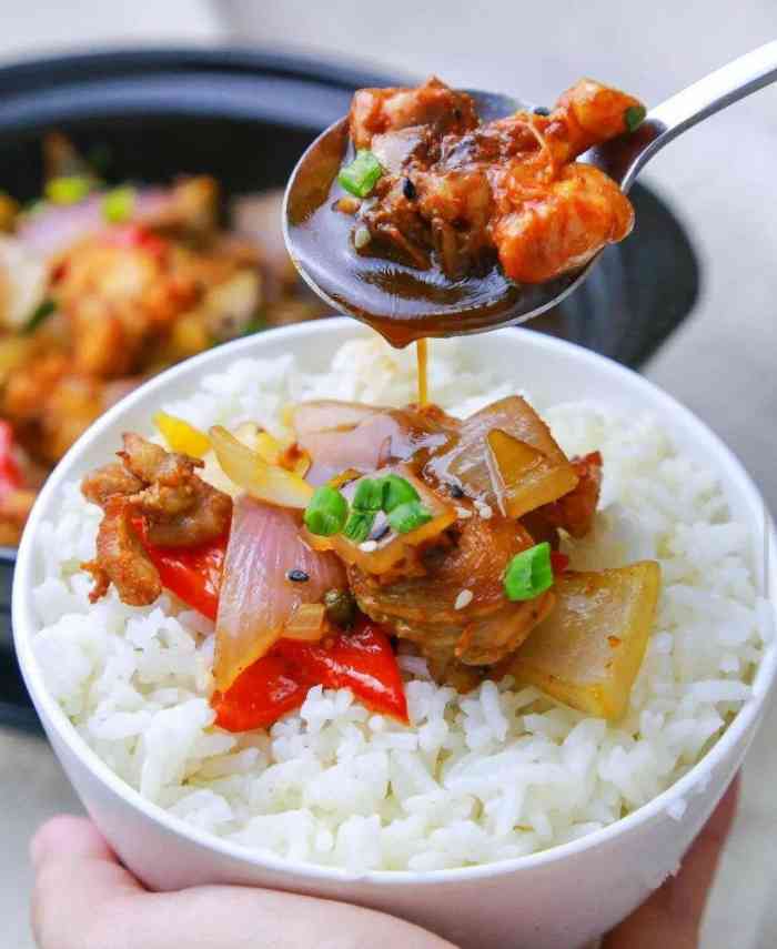 陶香鸡米饭-"真的是太好吃了,好吃到快吃没了才想起来照.