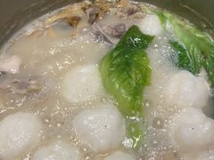 -煲王粤菜餐厅(中侨中心店)