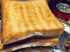 -喝丢一只鞋辣炒海鲜小烧烤(三八广场店)